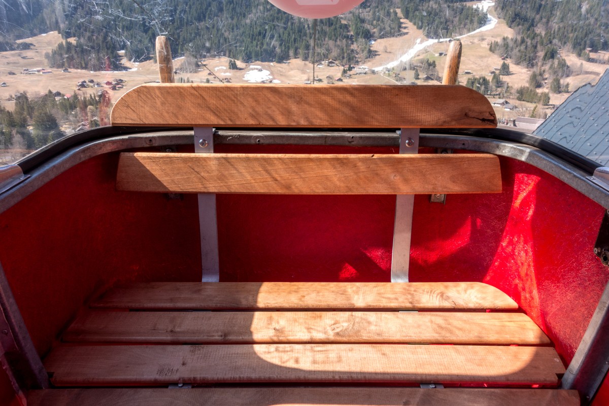 Kabinenbahn Les Diablerets-Isenau, April 2017