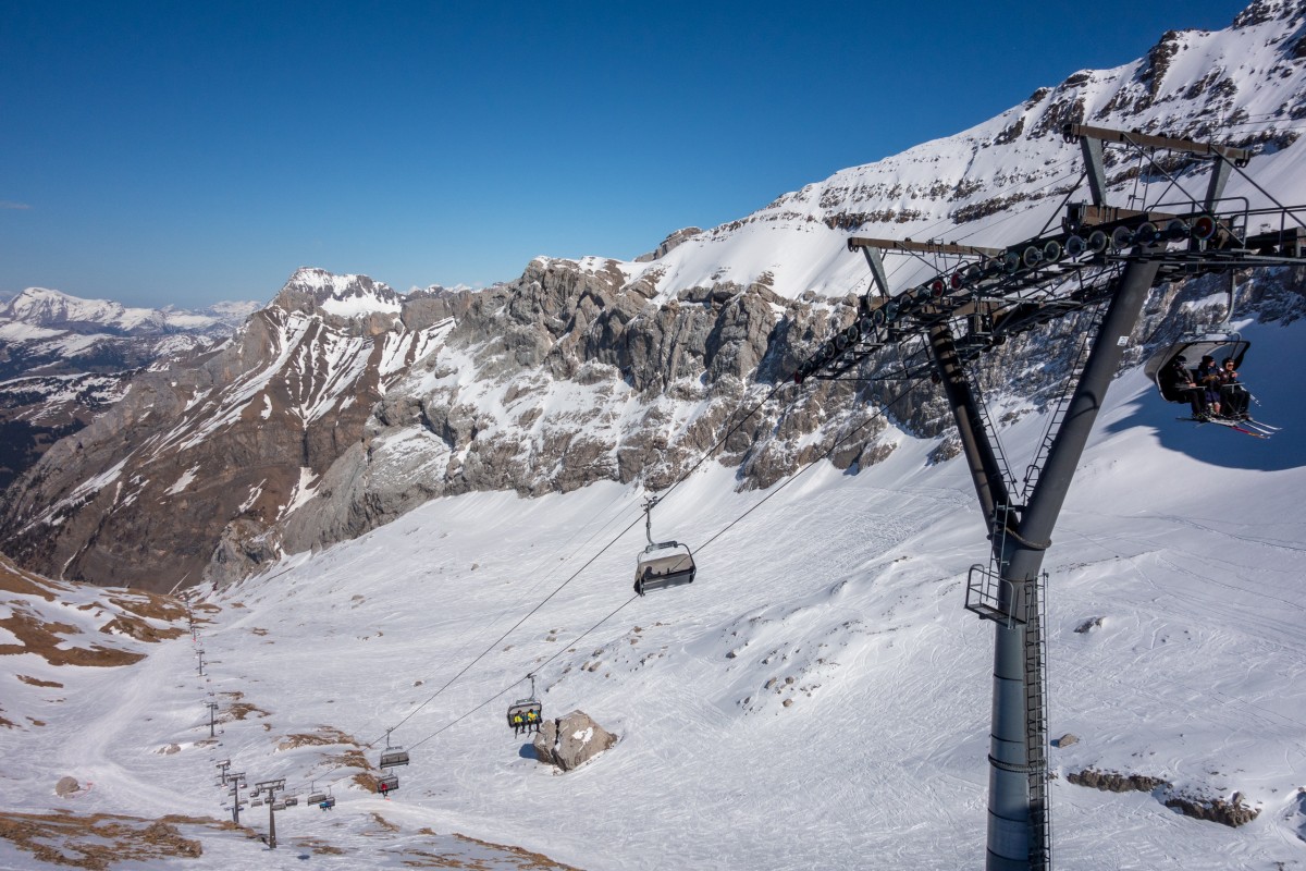 Sesselbahn Oldenegg-Cabane des Diablerets, April 2017