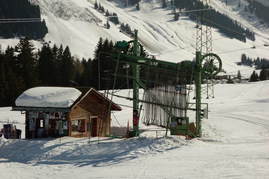 Talstation des Schlepplifts Dorchaux 3, März 2014