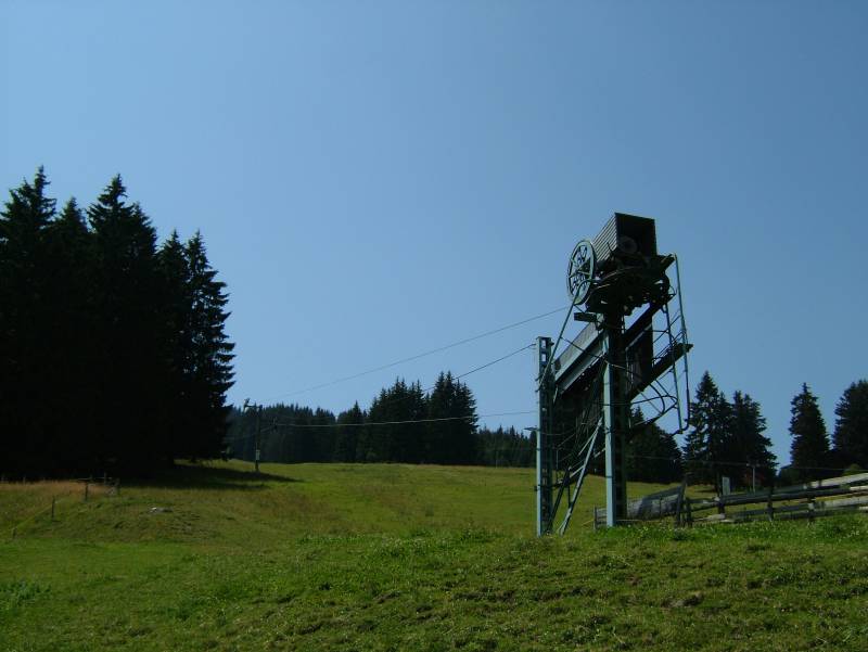 Talstation des Schlepplifts Les Vérollys, Juli 2006