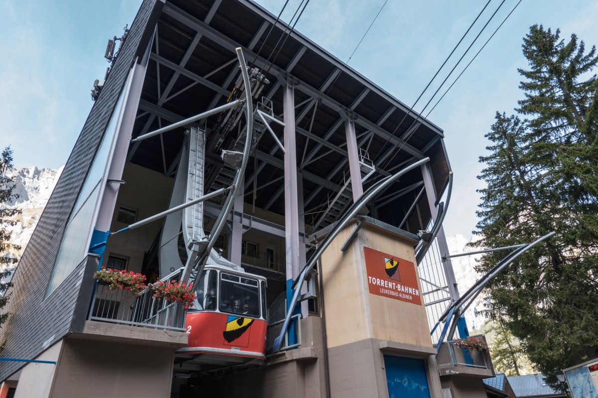 Talstation der Luftseilbahn Leukerbad-Rinderhütte, Oktober 2021