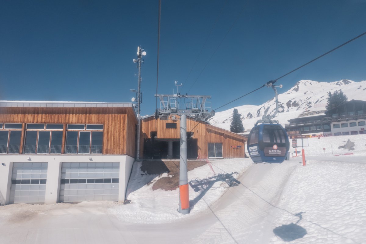 Bergstation der Kabinenbahn Klosters-Madrisa, März 2022