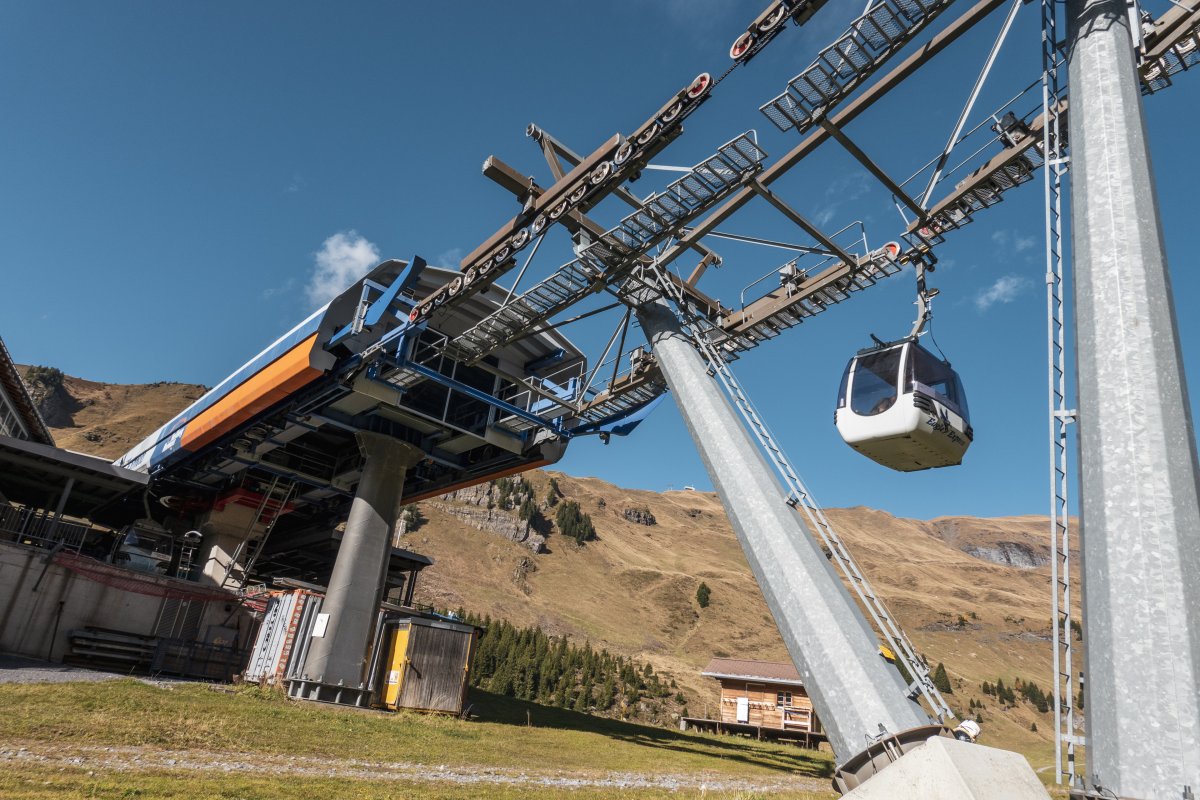 Talstation der Kabinenbahn Mägisalp-Planplatten, Oktober 2022