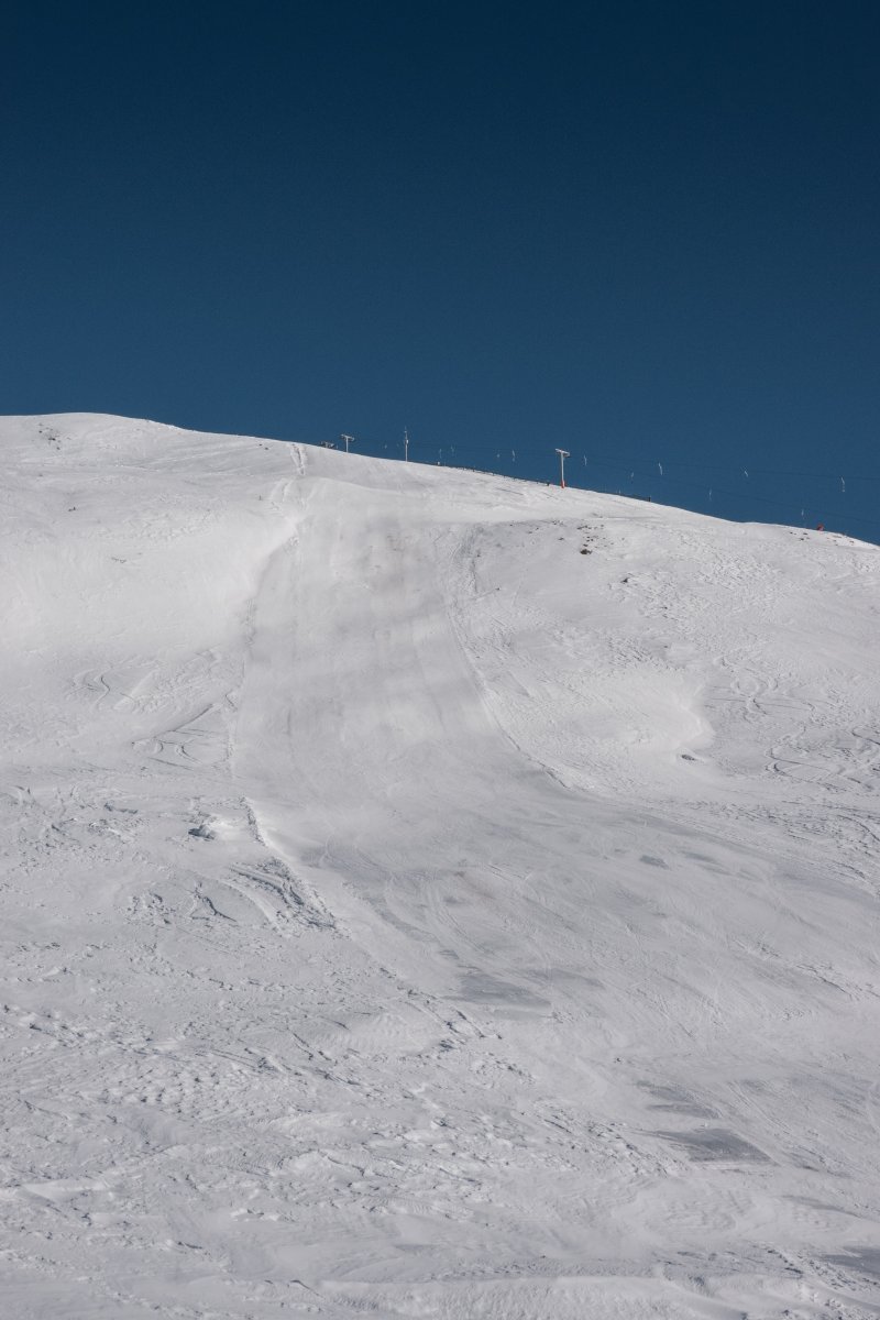 Abfahrt am Schlepplift Alp da Munt-Minschuns, Januar 2022