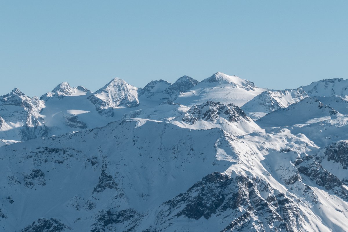 Sommerskigebiet am Stilfser Joch im Winter