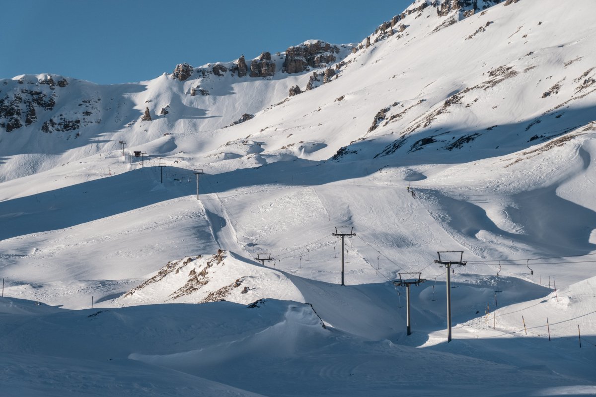 Wintersonne am Schlepplift Vallatscha
