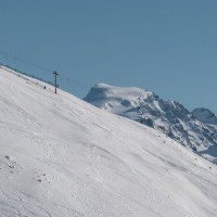 Schlepplift Alp da Munt-Minschuns mit Ortler, Januar 2022