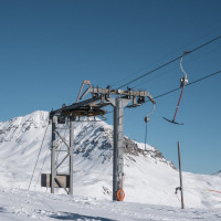 Bergstation des Schlepplifts Alp da Munt-Minschuns Januar 2022