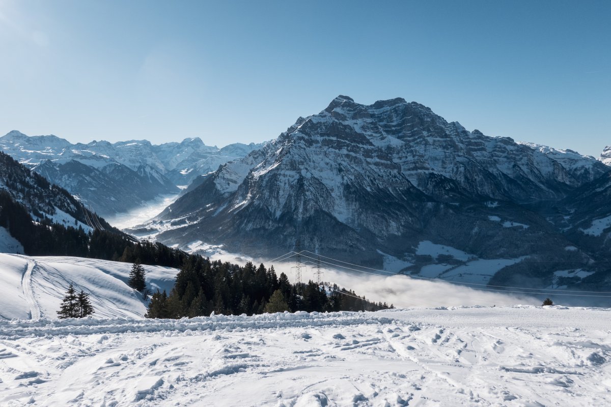 Panorama auf die Glarner Alpen, Dezember 2024