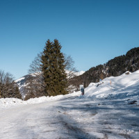 Parkplatz Skigebiet Mollis - Schilt, Dezember 2024