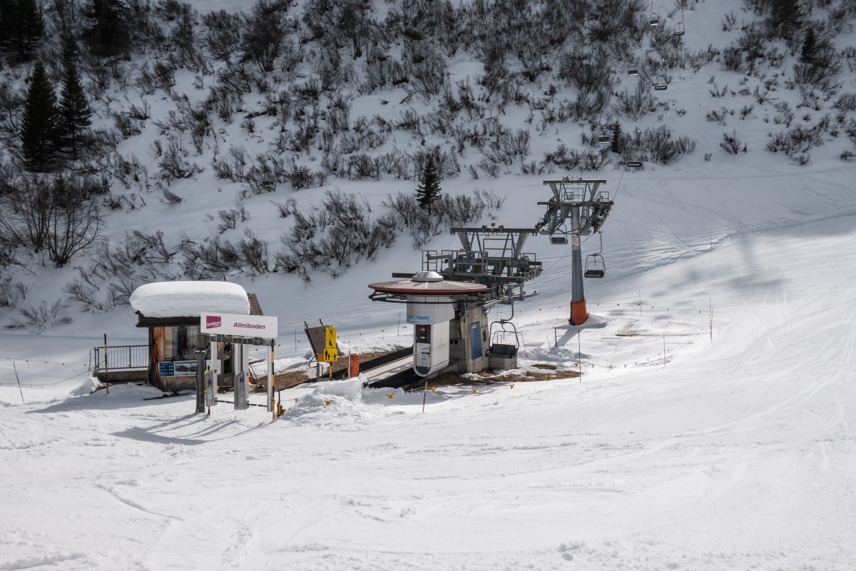 Talstation der Sesselbahn Allmiboden-Allmendhubel, März 2026