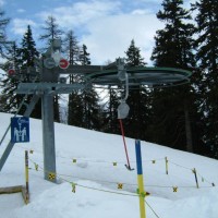 Talstation des Schlepplifts Matten, April 2006