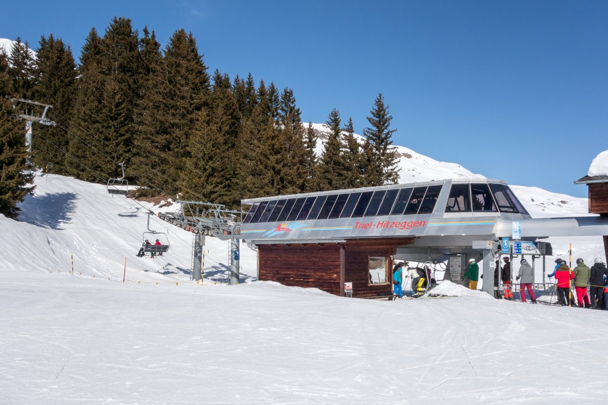 Talstation der Sesselbahn Triel-Hitzeggen, Februar 2018