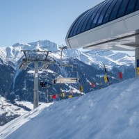 Bergstation der Sesselbahn Vella-Triel, Februar 2018
