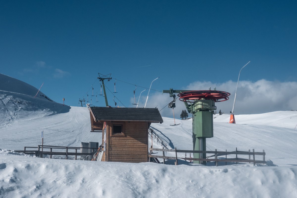 Talstation des Schlepplifts Wiesernock, März 2023