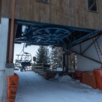 Bergstation der Sesselbahn Sonnwiesen 2, März 2023