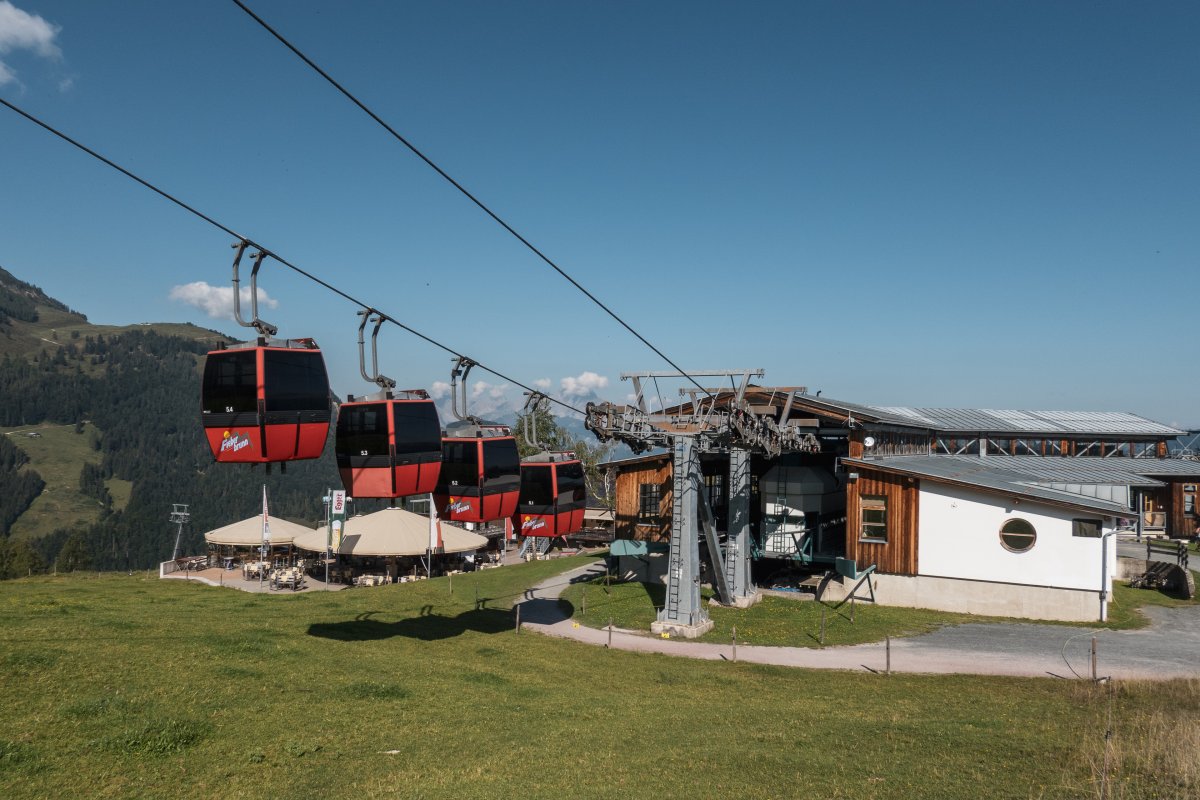 Talstation der Gruppenumlaufbahn Streuböden-Lärchfilzkogel, September 2023