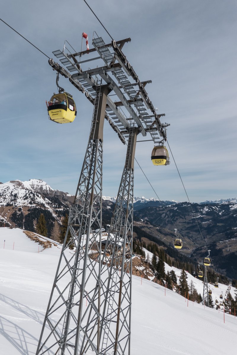 Panoramabahn mit Blick ins Großarltal