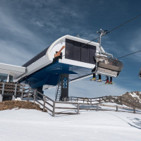 Bergstation der Sesselbahn Alblittkopf, März 2025