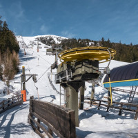 Talstation des Schlepplifts Bärenwiese, März 2023