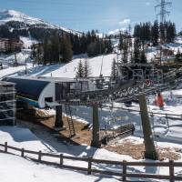 Talstation der Sesselbahn Tschaneck, März 2023