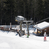 Talstation des Schlepplifts Sonnleiten, März 2023