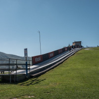 Förderband zum Start der Streiff-Abfahrt am Hahnenkamm, September 2023