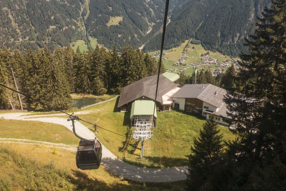 Bergfahrt mit der Versettlabahn im Montafon