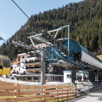 Talstation der Kabinenbahn See-Medrigjoch, März 2025