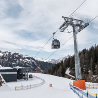 Talstation der Kabinenbahn Versing, März 2025