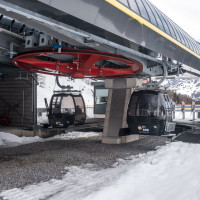 Talstation der Kabinenbahn Versing, März 2025
