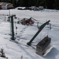 Bergstation des Schlepplifts Übungswiese, März 2025
