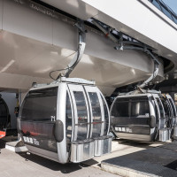 Talstation der Kabinenbahn Schwarze Schneid 1, Oktober 2025