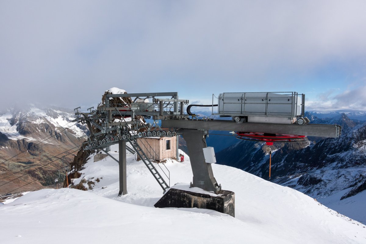 Bergstationen der Schlepplifte Daunferner 1 und 2, Oktober 2016