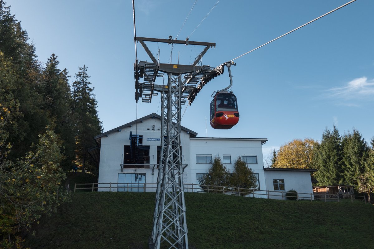 Bergstation der Kabinenbahn Kriens-Krienseregg, Oktober 2022