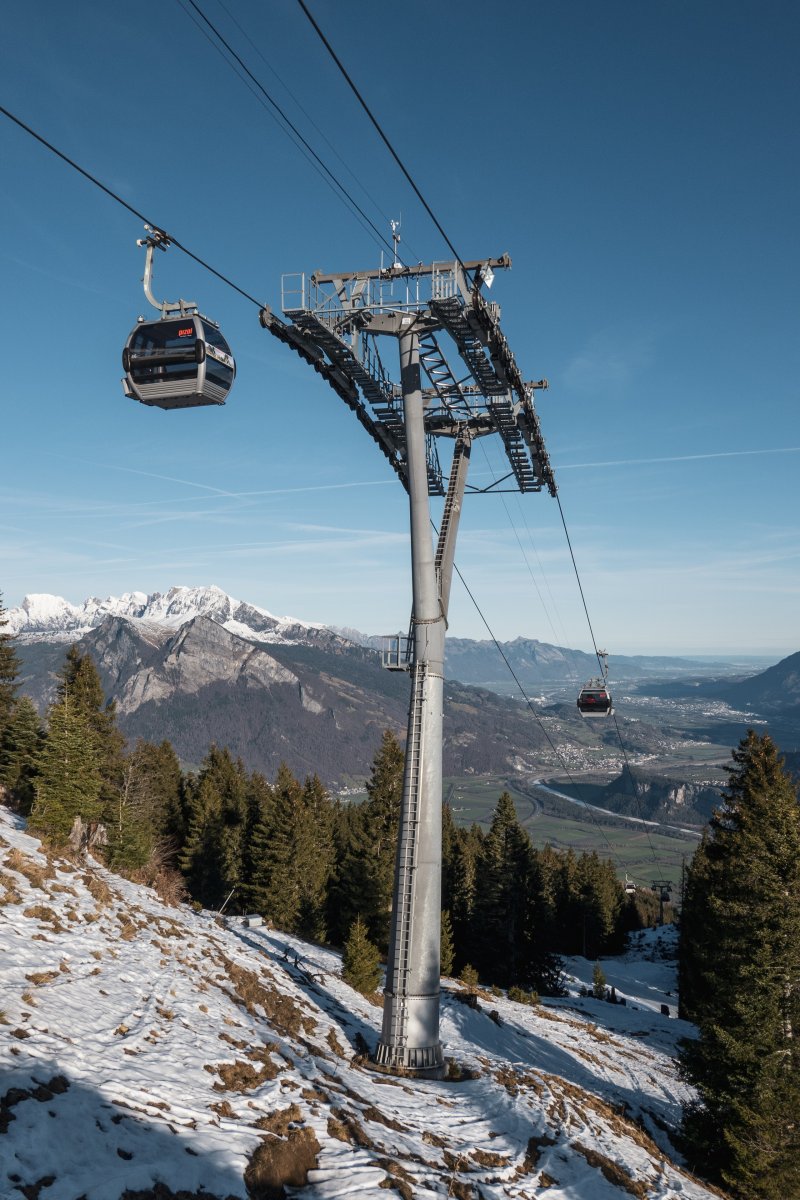 Seilbahn Bad Ragaz - Pizol mit Blick ins Rheintal