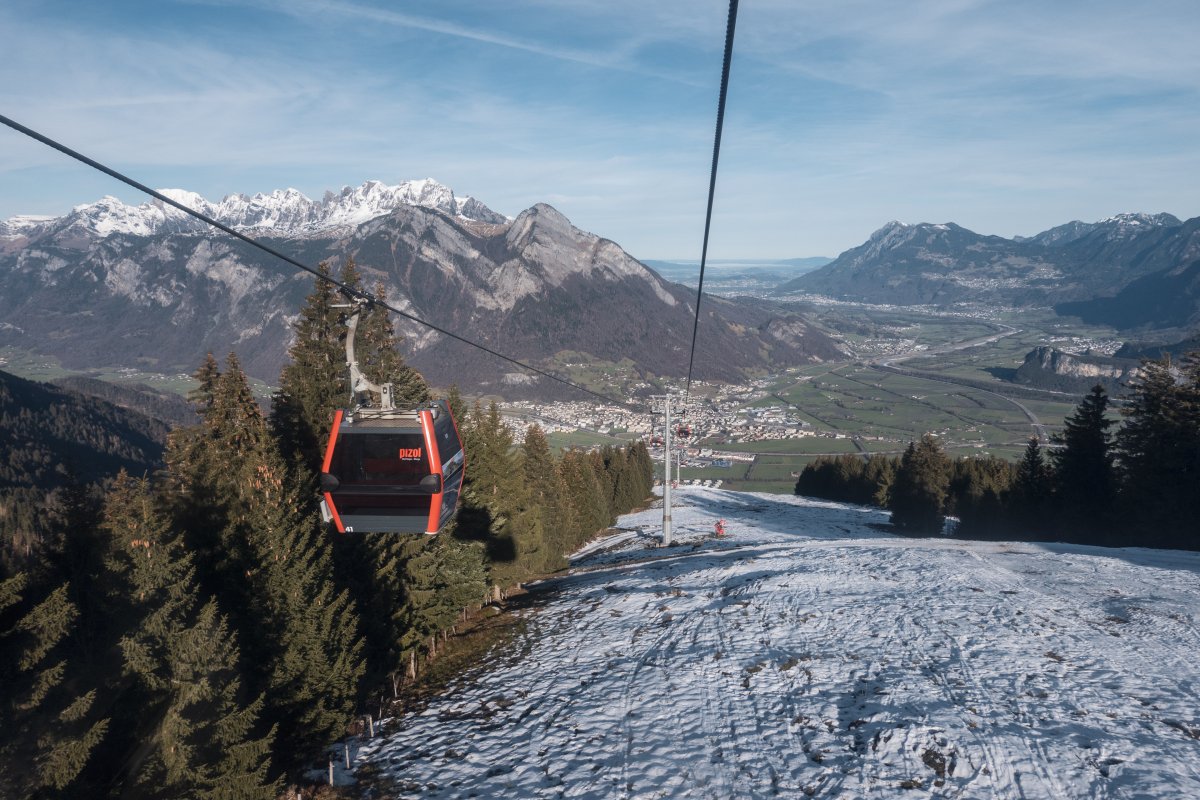 Kabinenbahn Wangs - Maienberg - Furt