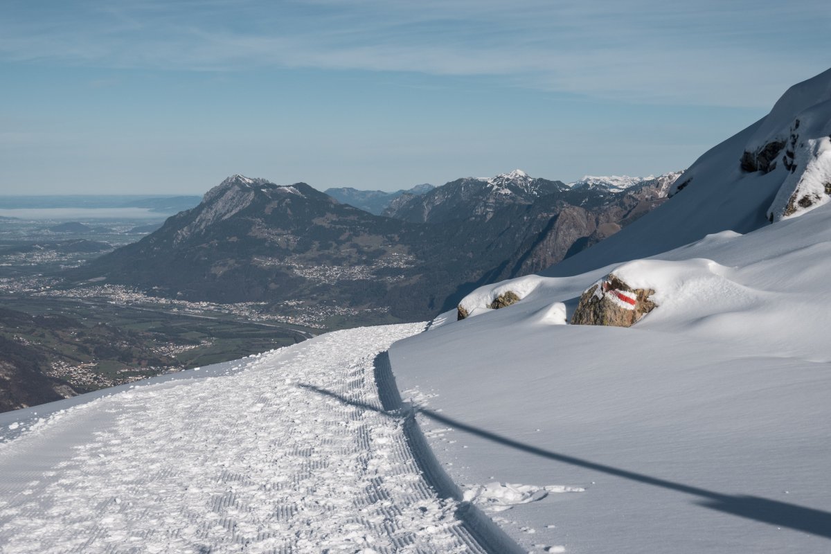 Winterlandschaft am Pizol mit Blick ins Rheintal