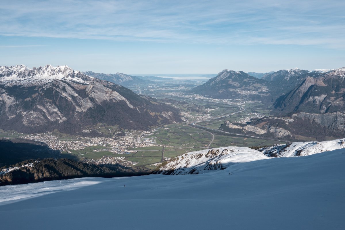 Winterlandschaft am Pizol mit Blick ins Rheintal