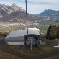 Zwischenstation der Kabinenbahn Wangs-Maienberg-Furt, Dezember 2022