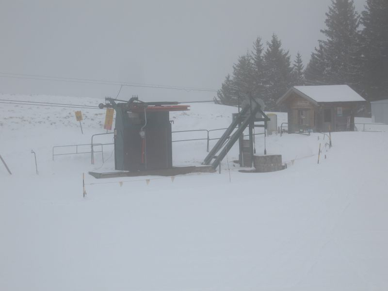 Talstation des Schlepplifts Derrière Pertuis, März 2008