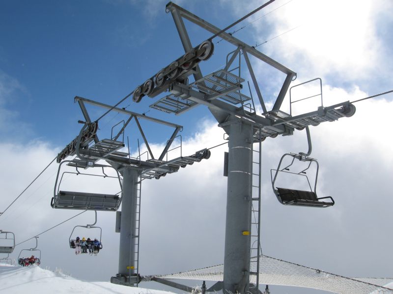 Sesselbahn Aiguilles des Champeys mit Wolkenmeer, März 2008