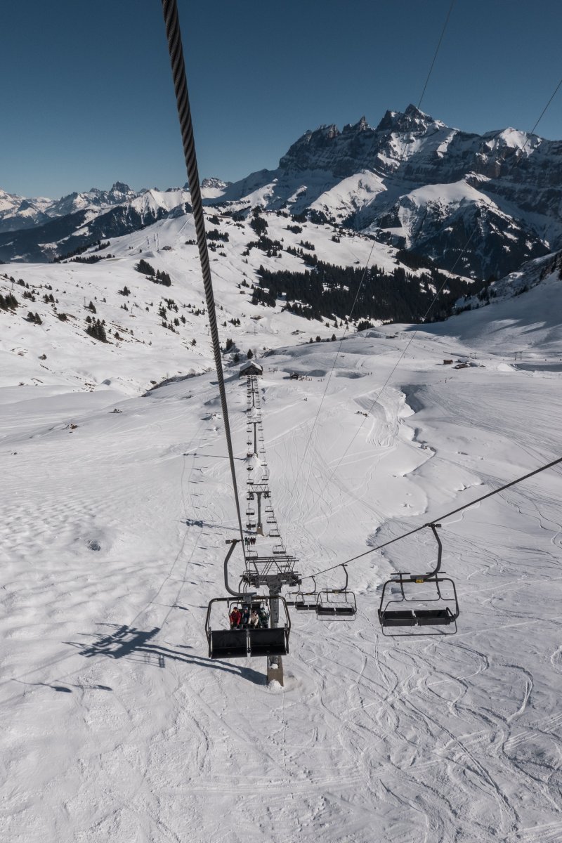 Blick aus der Sesselbahn Pas de Chavanette auf das Skigebiet von Champéry