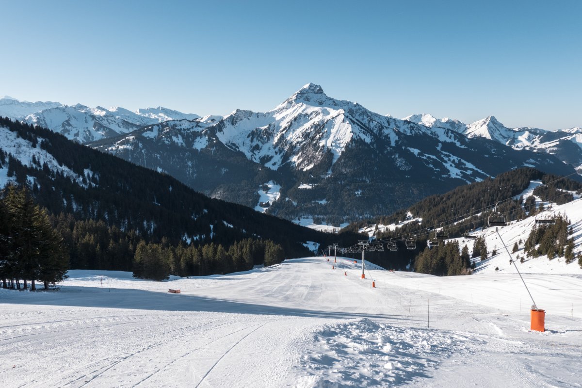 Skipiste in den Portes du Soleil an der Sesselbahn La Braitaz