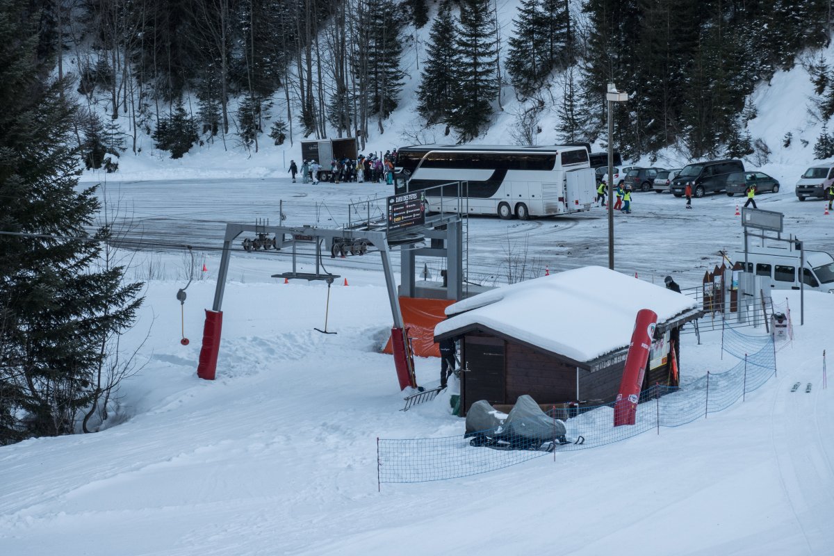 Talstation des Schlepplifts Djeu des Têtes, Februar 2023