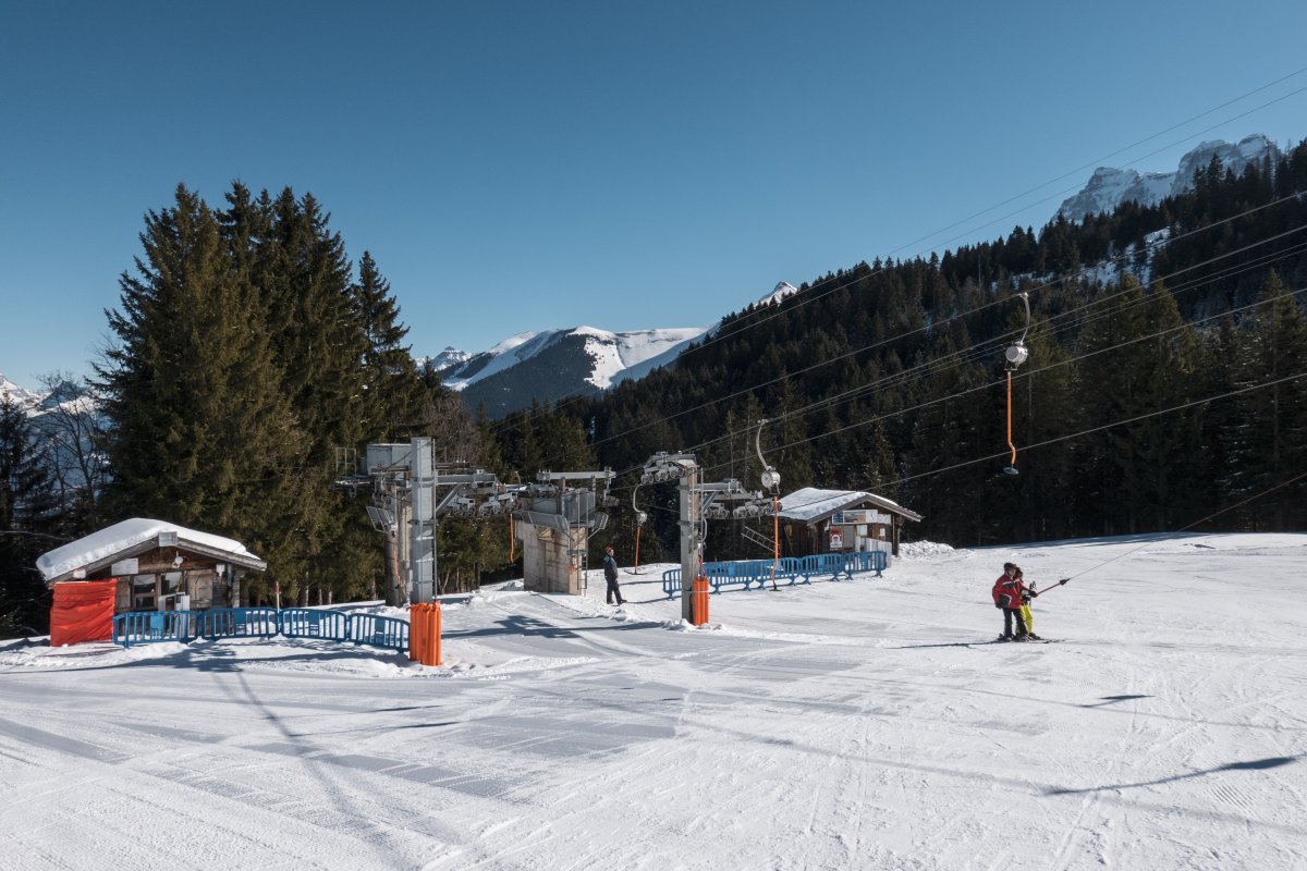 Talstationen der Schlepplifte Sépaya, Februar 2023