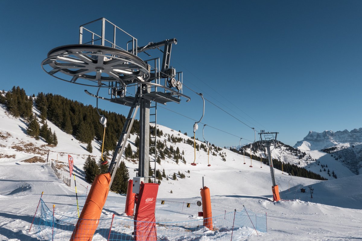 Bergstation des Schlepplifts Douanier, Februar 2023