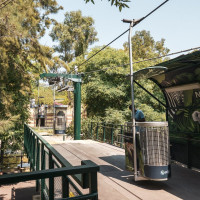Korblift Jardim Zoológico in Lissabon, August 2025