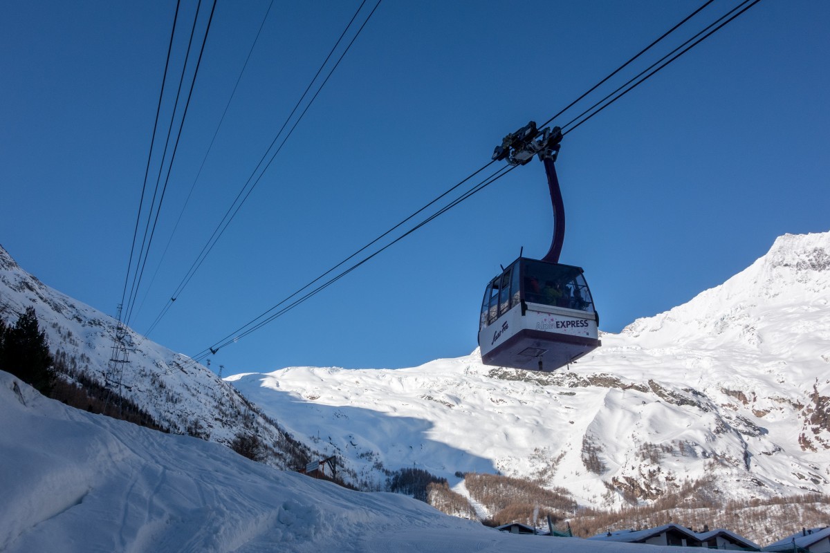 Kabinenbahn Saas Fee-Maste 4 (Alpinexpress), April 2018