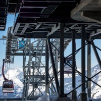 Bergstation der Kabinenbahn Maste 4-Felskinn (Alpinexpress), April 2018